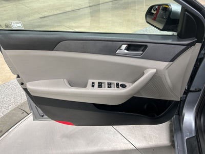 2016 Hyundai Sonata Base