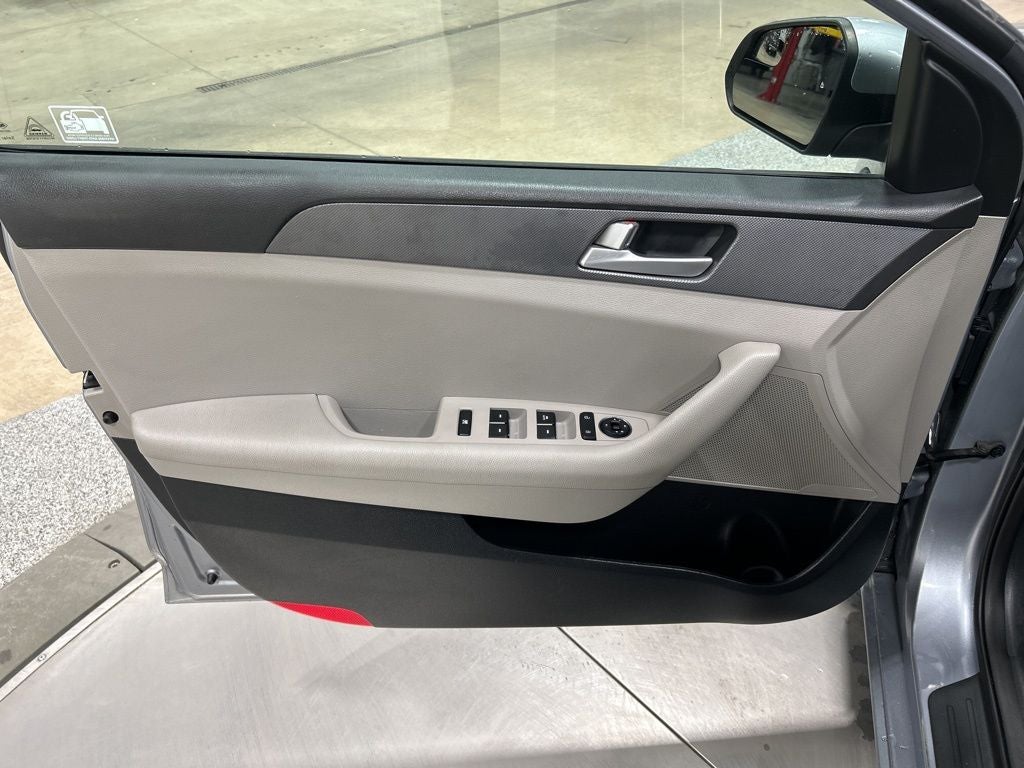 2016 Hyundai Sonata Base