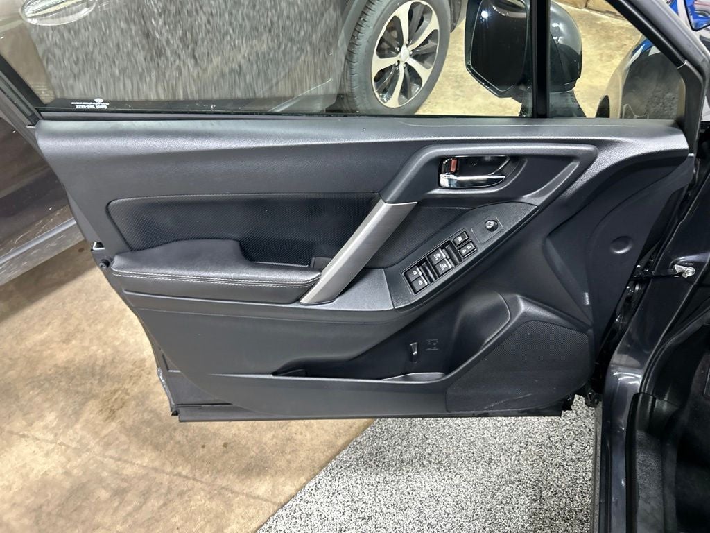 2017 Subaru Forester 2.0XT Premium Premium