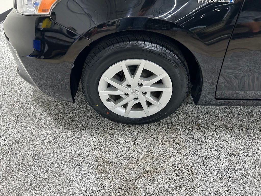 2012 Toyota Prius v Three