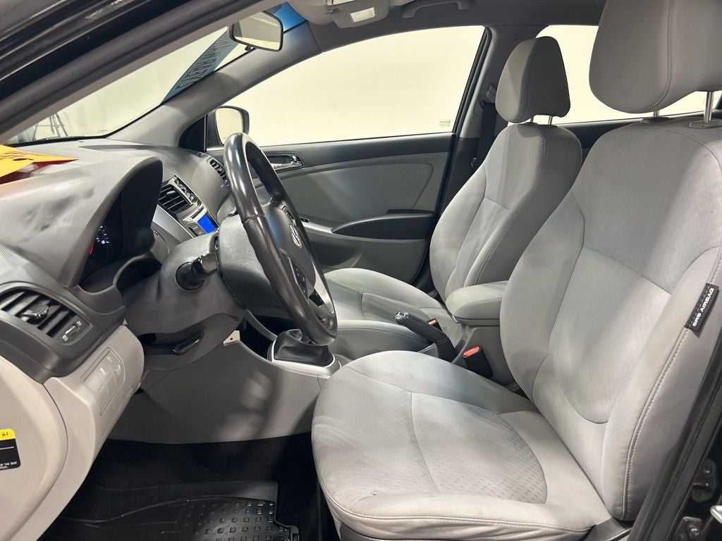 2014 Hyundai Accent SE