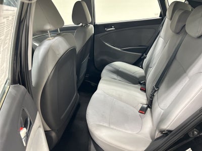 2014 Hyundai Accent SE
