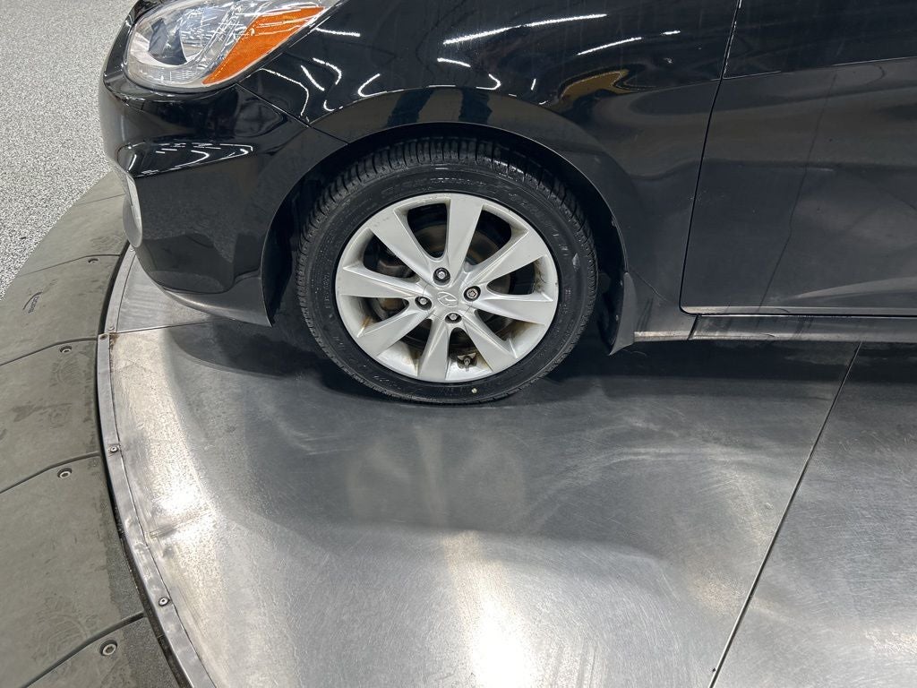 2014 Hyundai Accent SE