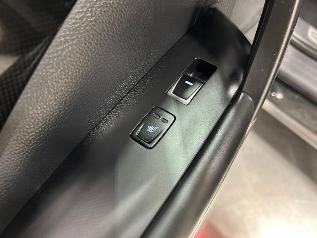 2017 Hyundai Azera Base