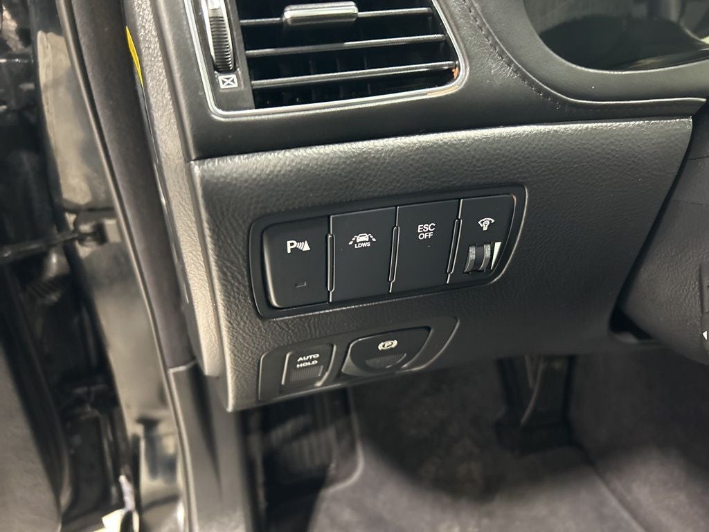 2012 Hyundai Genesis 3.8