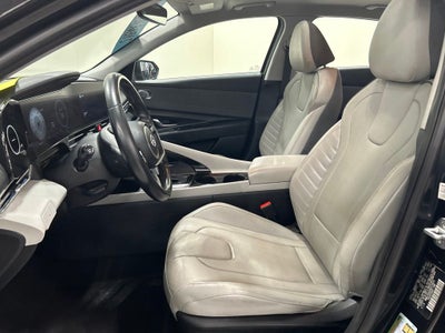 2022 Hyundai Elantra Limited