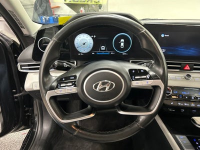 2022 Hyundai Elantra Limited