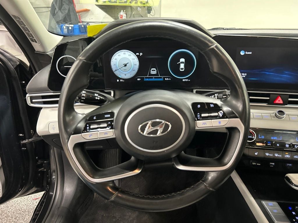 2022 Hyundai Elantra Limited
