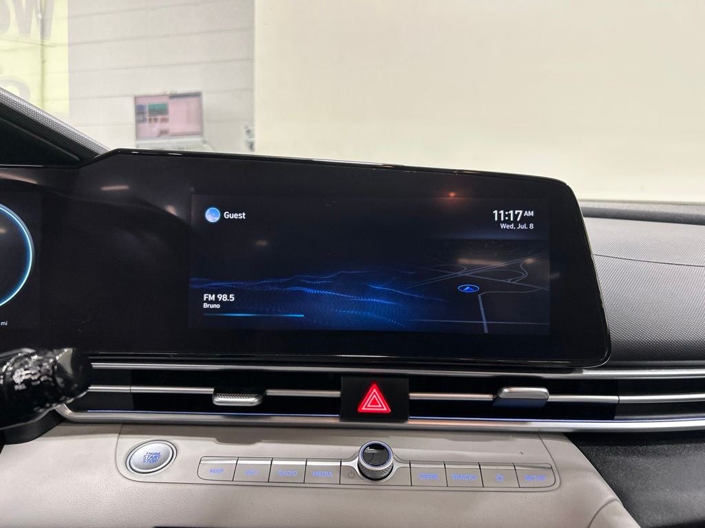 2022 Hyundai Elantra Limited