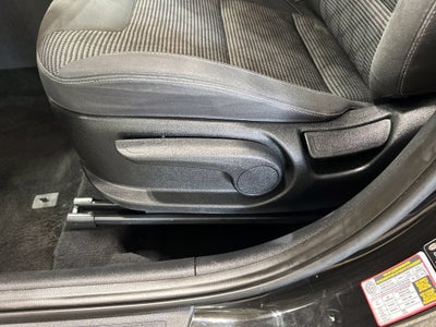2017 Kia Niro LX