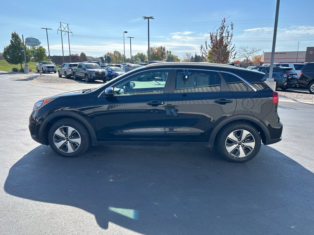 2017 Kia Niro LX