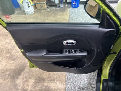 2017 Kia Soul Base