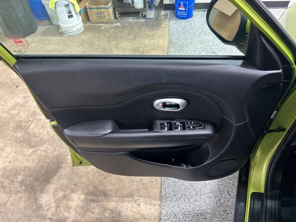 2017 Kia Soul Base