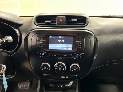 2017 Kia Soul Base