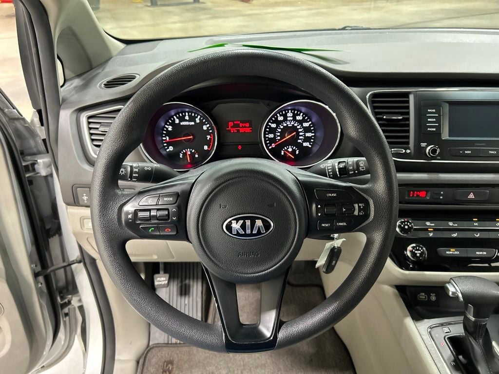 2018 Kia Sedona L